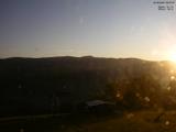 06 : 27