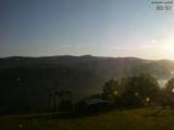 06 : 45
