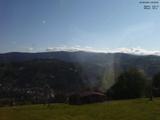 08 : 23