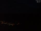 21 : 03