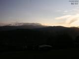 06 : 45