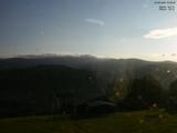 07 : 03