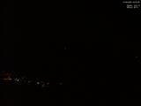 03 : 33