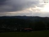06 : 33