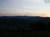 06 : 15