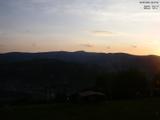 06 : 27