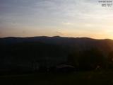 06 : 33