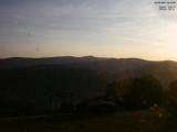 06 : 45