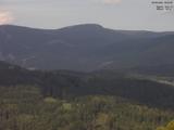 16 : 45
