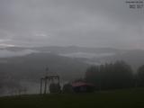 06 : 15