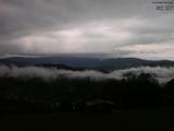 09 : 15