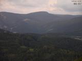 19 : 17