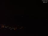 22 : 59