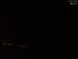 03 : 33