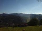 08 : 15