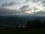 06 : 51