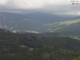 15 : 59