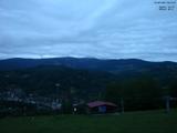 06 : 47