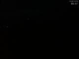 18 : 57