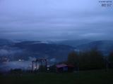 06 : 57