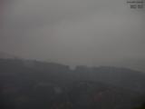 16 : 41
