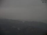 16 : 57