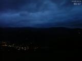 06 : 51