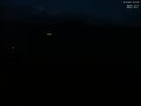 18 : 47