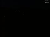 18 : 51