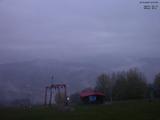 07 : 27