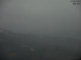 16 : 41