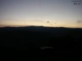 04 : 37