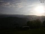 06 : 13