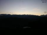 04 : 45