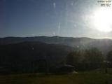 06 : 27