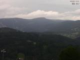 15 : 45