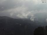 08 : 09