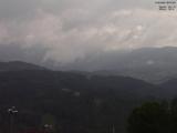 08 : 37