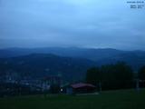 05 : 01