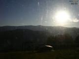 06 : 01