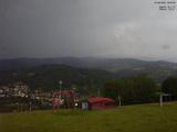 16 : 45
