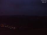 22 : 09