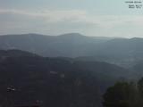 08 : 21