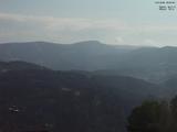 08 : 25