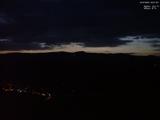 04 : 01
