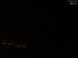 23 : 09