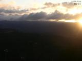 05 : 39