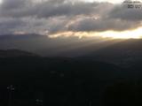 05 : 51