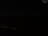 03 : 37