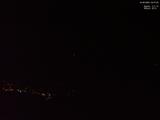 03 : 37